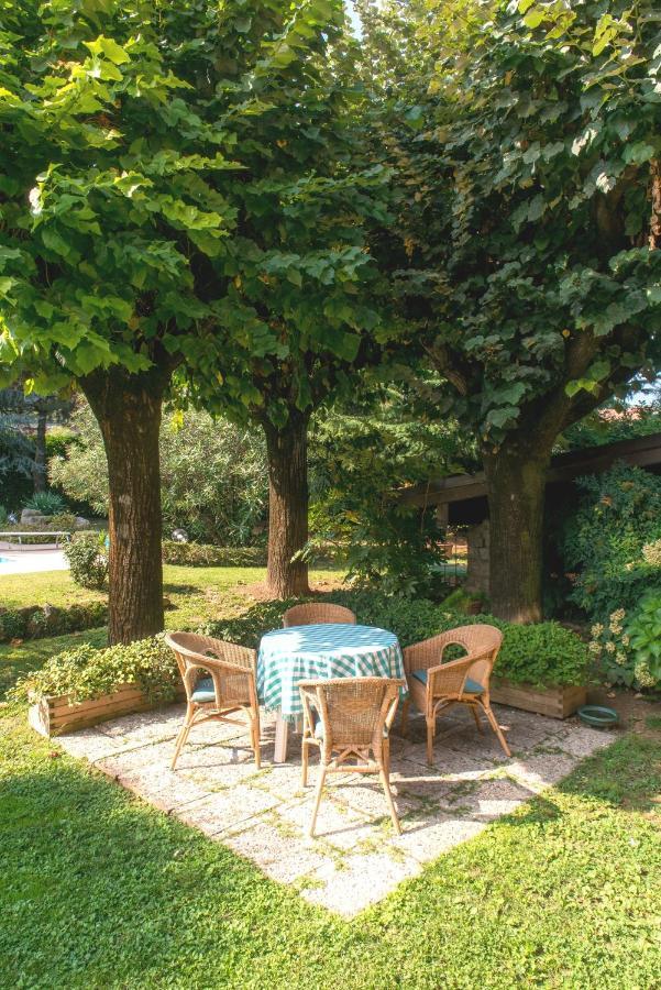 B&B 3 Tigli Maslianico Buitenkant foto