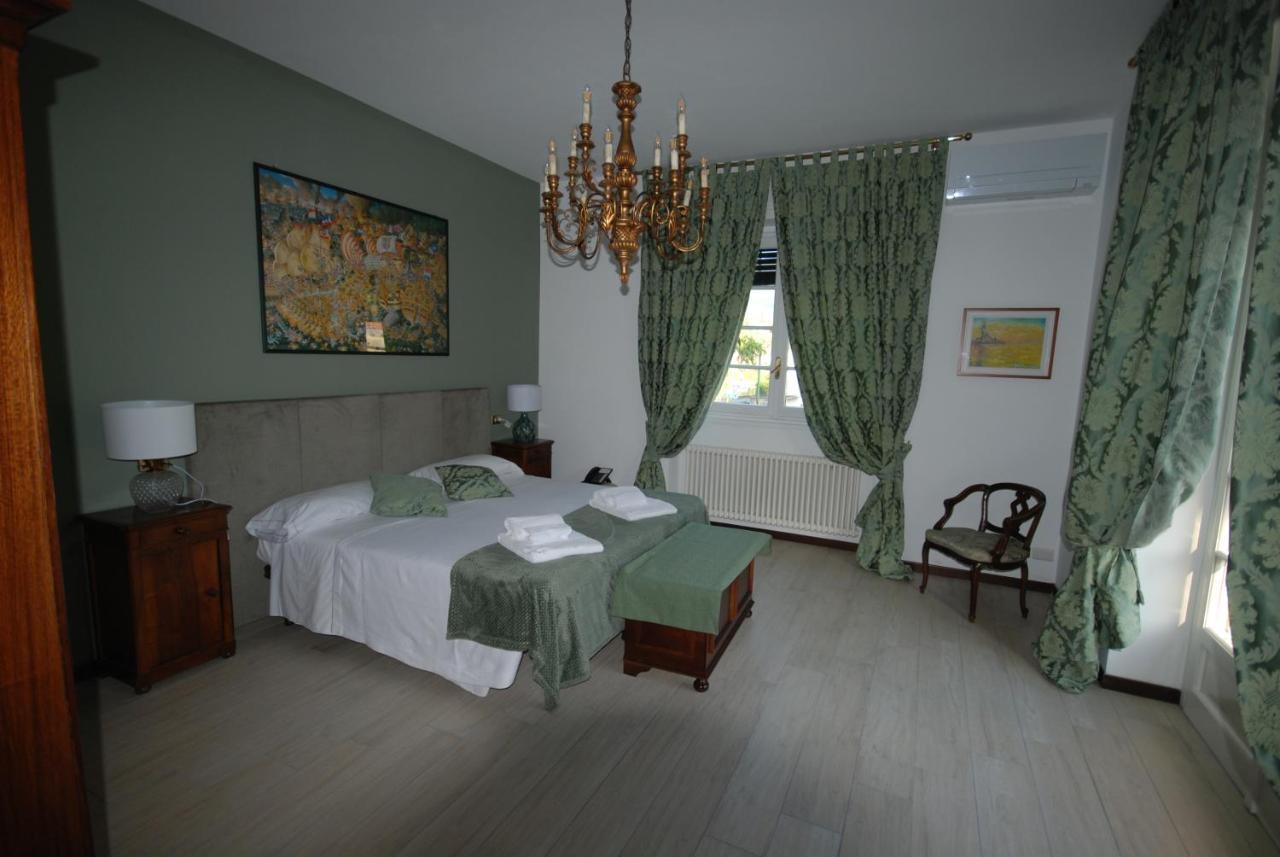 B&B 3 Tigli Maslianico Buitenkant foto