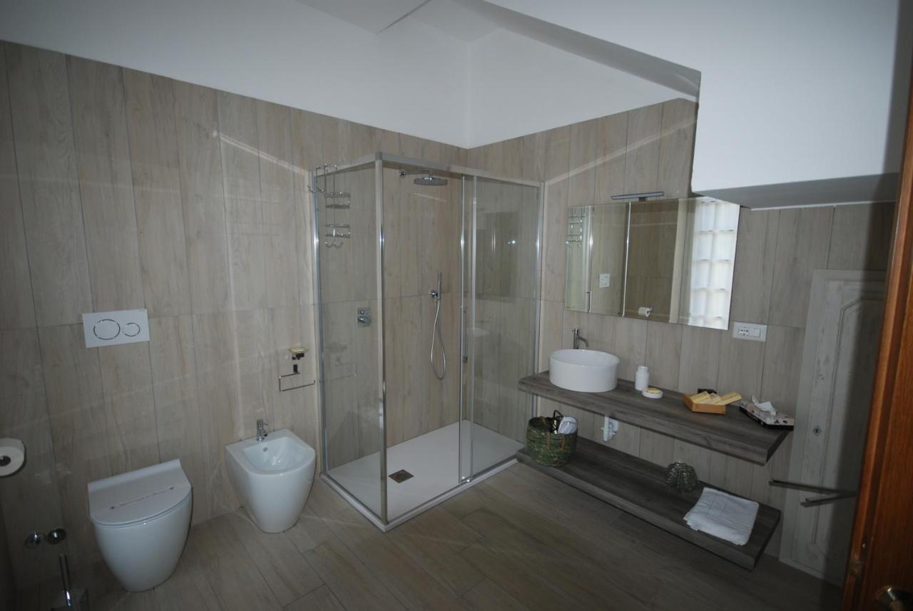 B&B 3 Tigli Maslianico Buitenkant foto